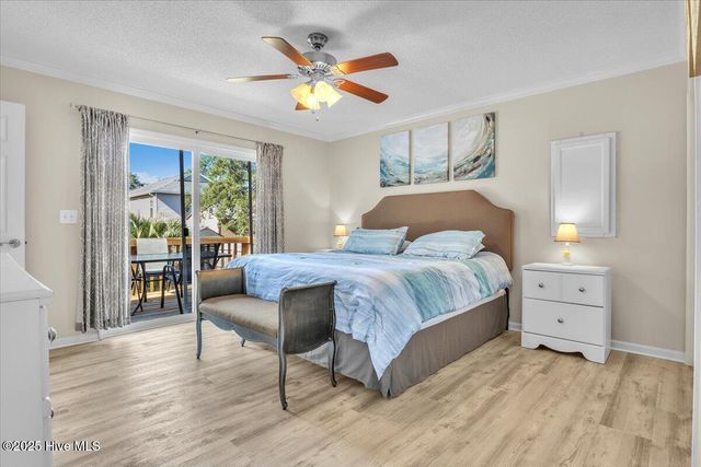 135 NE 36th Street, Oak Island, NC 28465