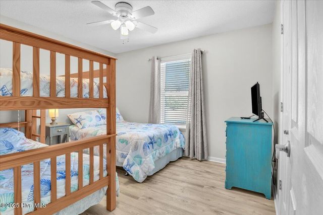 135 NE 36th Street, Oak Island, NC 28465