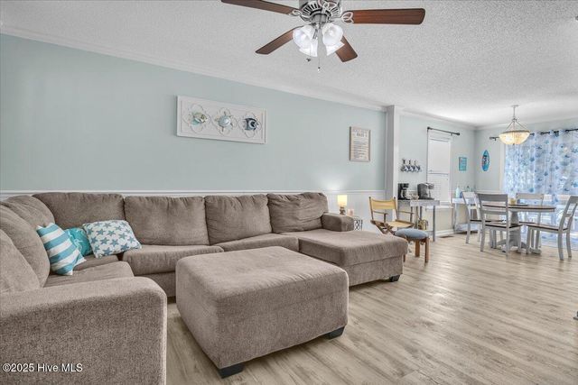 135 NE 36th Street, Oak Island, NC 28465