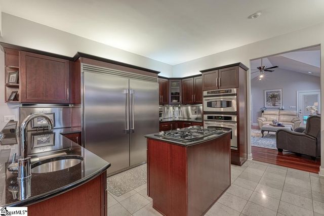 218 Mountain Range Road, Boiling Springs, SC 29316