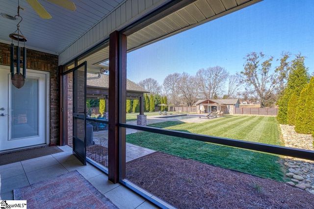 218 Mountain Range Road, Boiling Springs, SC 29316