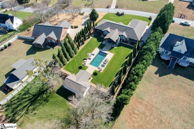 218 Mountain Range Road, Boiling Springs, SC 29316