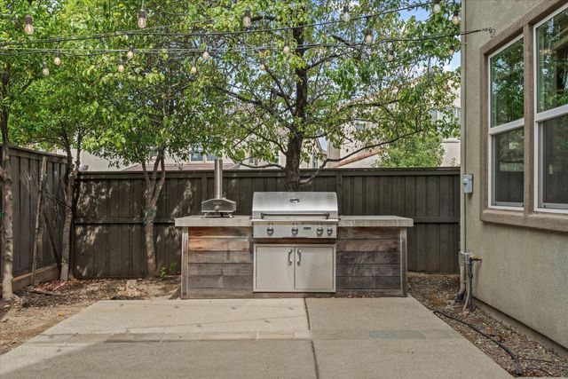 454 Sedge Ct, El Dorado Hills, CA 95762
