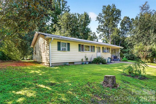 55 Edwards Drive, Nebo, NC 28761