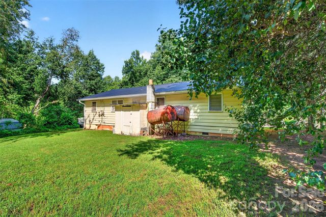 55 Edwards Drive, Nebo, NC 28761