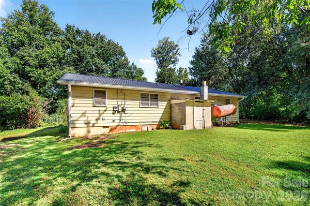 55 Edwards Drive, Nebo, NC 28761