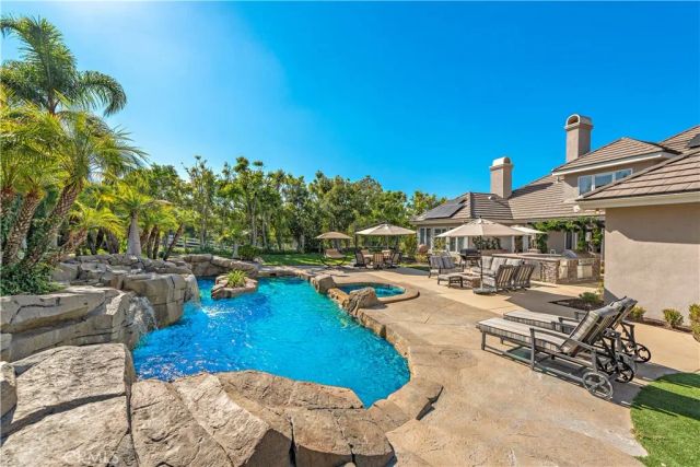 8 Olympic, Coto De Caza, CA 92679