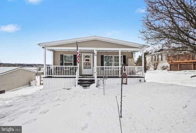 10 NORTHVIEW DR, Carlisle, PA 17013