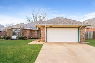 2425 E Hills Drive, Moore, OK 73160