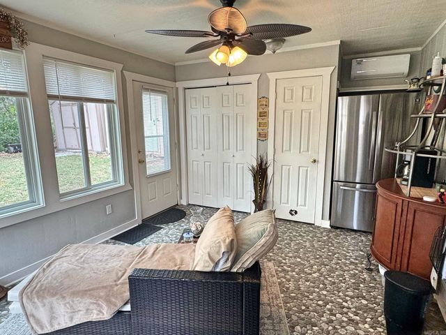 103 S Grover Ave, Mountain View, AR 72560