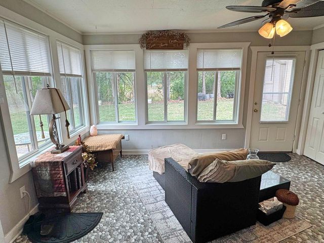 103 S Grover Ave, Mountain View, AR 72560