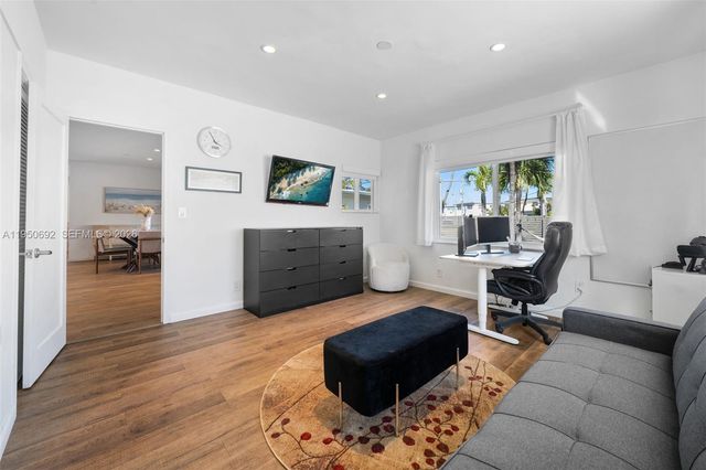 7770 Hawthorne Avenue, Miami Beach, FL 33141