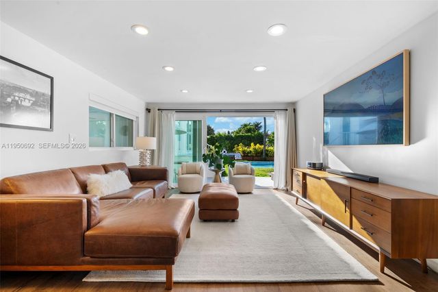 7770 Hawthorne Avenue, Miami Beach, FL 33141