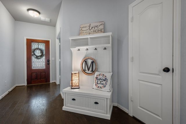 108 Peggy DR, Liberty Hill, TX 78642