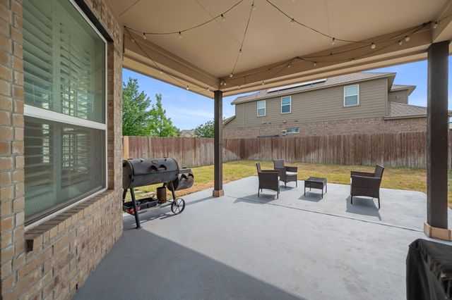 108 Peggy DR, Liberty Hill, TX 78642