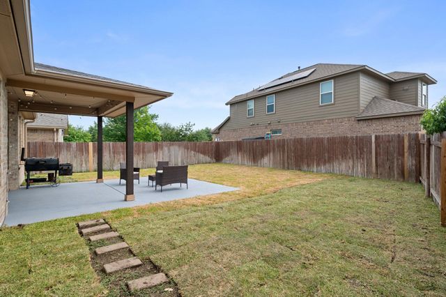 108 Peggy DR, Liberty Hill, TX 78642
