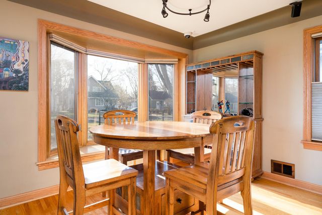 1400 Maryland Avenue S, Saint Louis Park, MN 55426