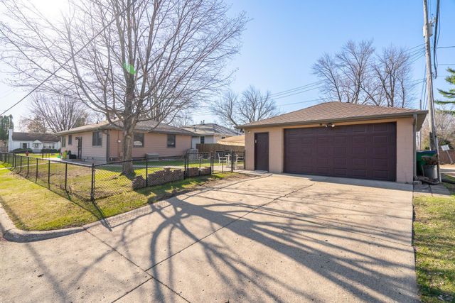 1400 Maryland Avenue S, Saint Louis Park, MN 55426
