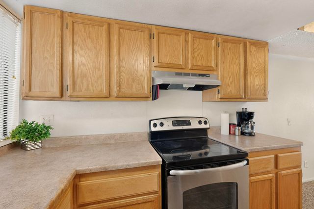 2700 Vista Grande Drive NW UNIT 1, Albuquerque, NM 87120