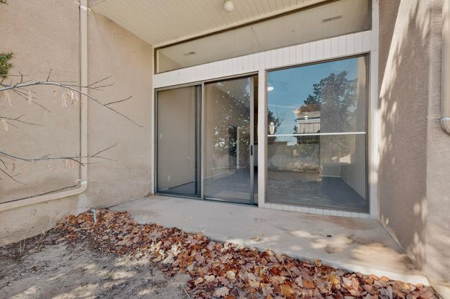 2700 Vista Grande Drive NW UNIT 1, Albuquerque, NM 87120