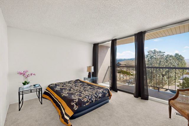 2700 Vista Grande Drive NW UNIT 1, Albuquerque, NM 87120