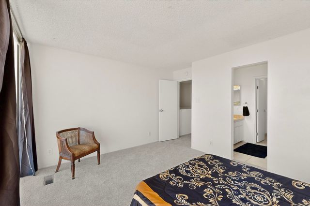 2700 Vista Grande Drive NW UNIT 1, Albuquerque, NM 87120