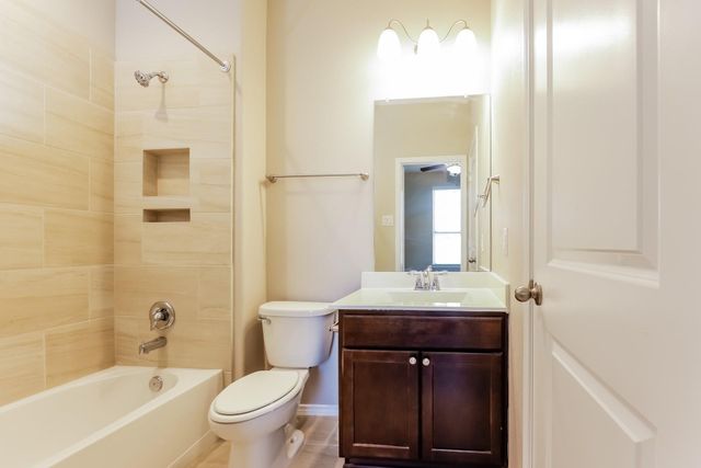 5647 Claymore Meadow Lane, Spring, TX 77389