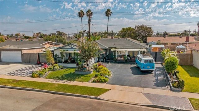 8172 Kiner, Huntington Beach, CA 92646