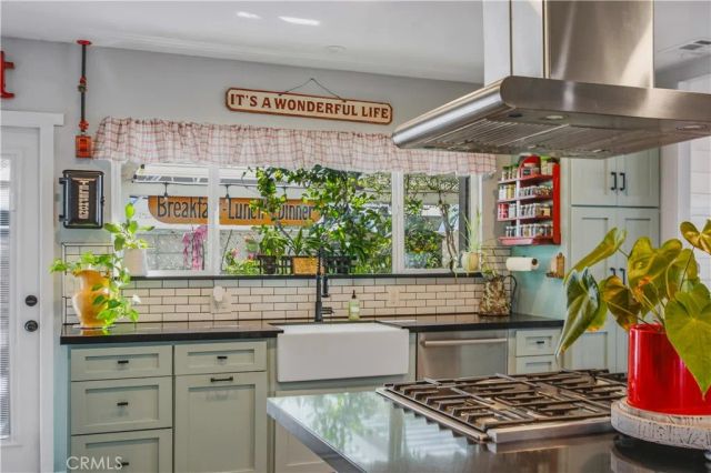 8172 Kiner, Huntington Beach, CA 92646