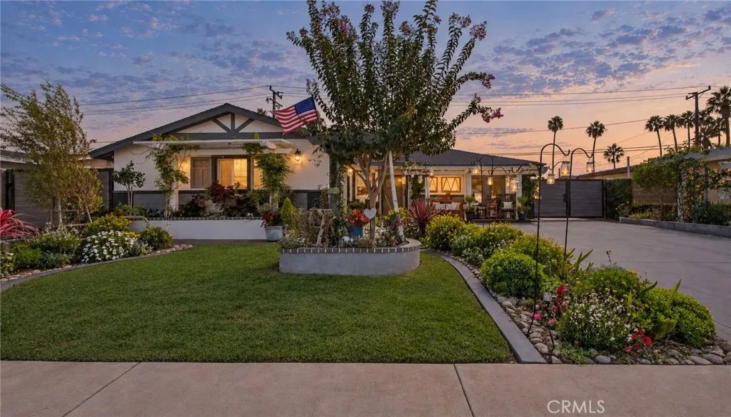 8172 Kiner, Huntington Beach, CA 92646