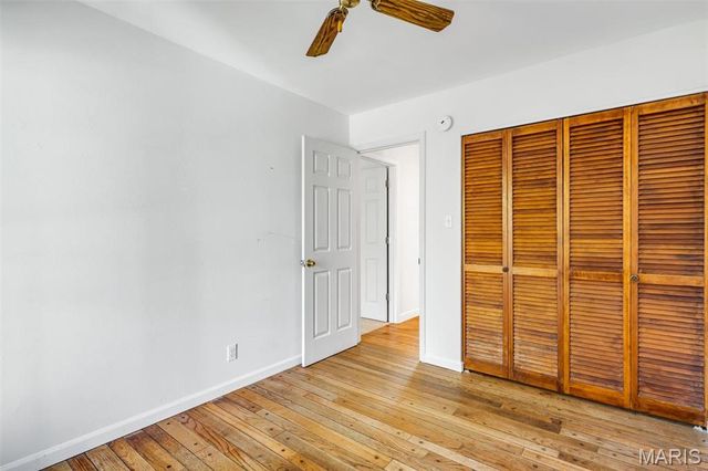 6937 Singingwood Lane, St Louis, MO 63129