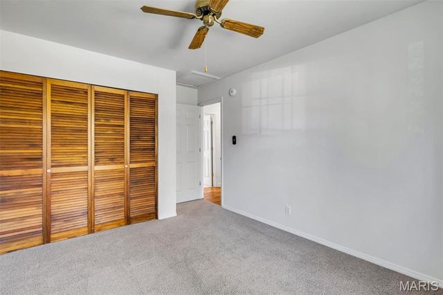 6937 Singingwood Lane, St Louis, MO 63129