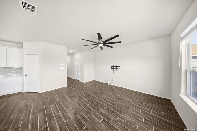 243 Kinsley, New Braunfels, TX 78130