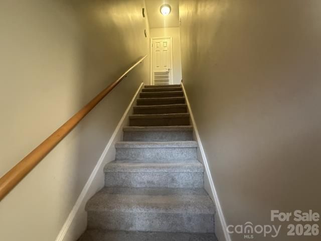 911 Nottingham Drive 19, Gastonia, NC 28054