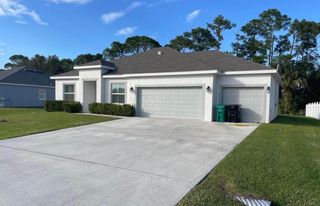 6157 NW Gatun Drive, Port St Lucie, FL 34986
