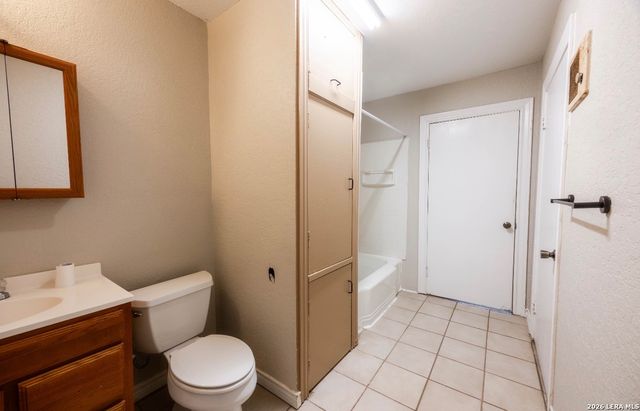 149 carroll, Poth, TX 78147