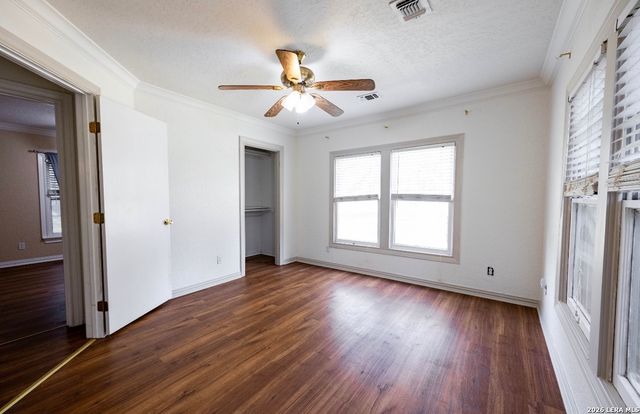 149 carroll, Poth, TX 78147