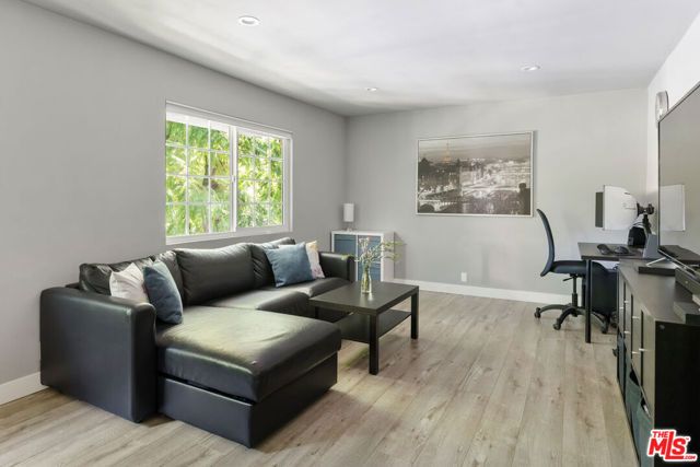 618 N Howard Street 221, Glendale, CA 91206