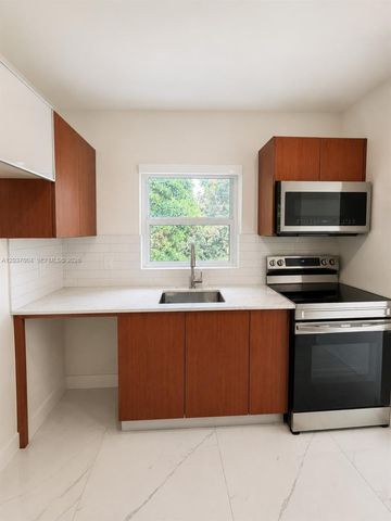 4240 SW 14th Street, Miami, FL 33134