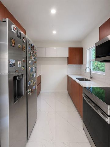 4240 SW 14th Street, Miami, FL 33134
