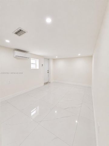 4240 SW 14th Street, Miami, FL 33134