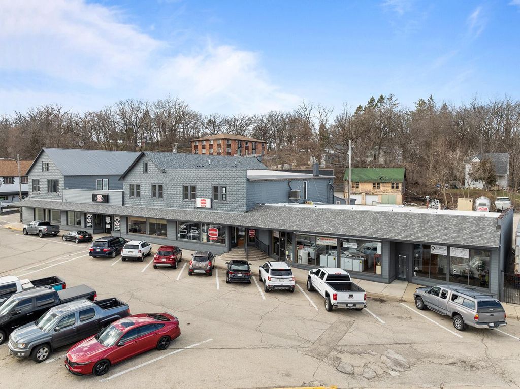 202 E Main STREET #5, Twin Lakes, WI 53181