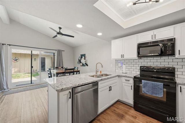 2633 Plantation Point A, St Charles, MO 63303