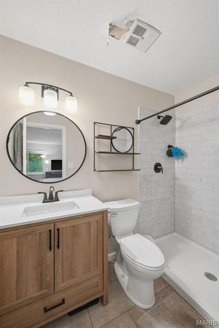 2633 Plantation Point A, St Charles, MO 63303