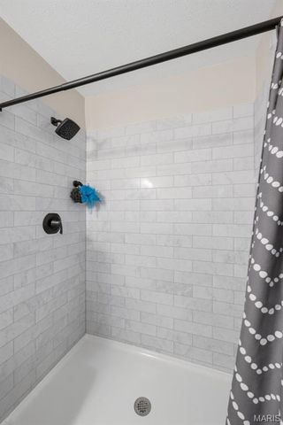 2633 Plantation Point A, St Charles, MO 63303