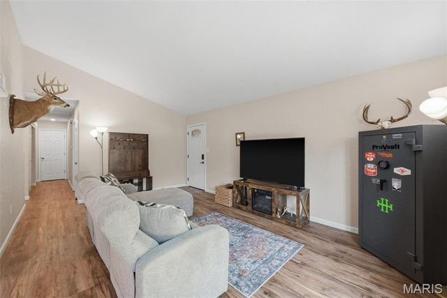 2633 Plantation Point A, St Charles, MO 63303