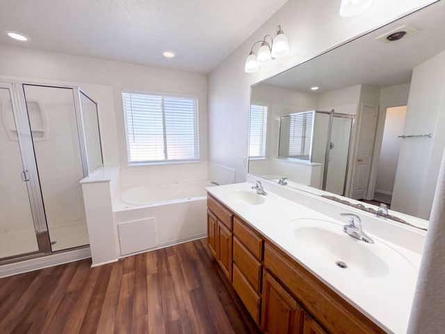 4 Antique Lane SE, Albuquerque, NM 87123