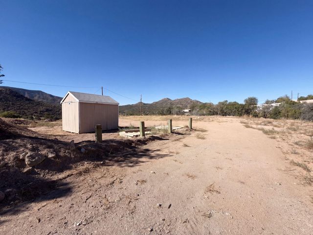 4 Antique Lane SE, Albuquerque, NM 87123
