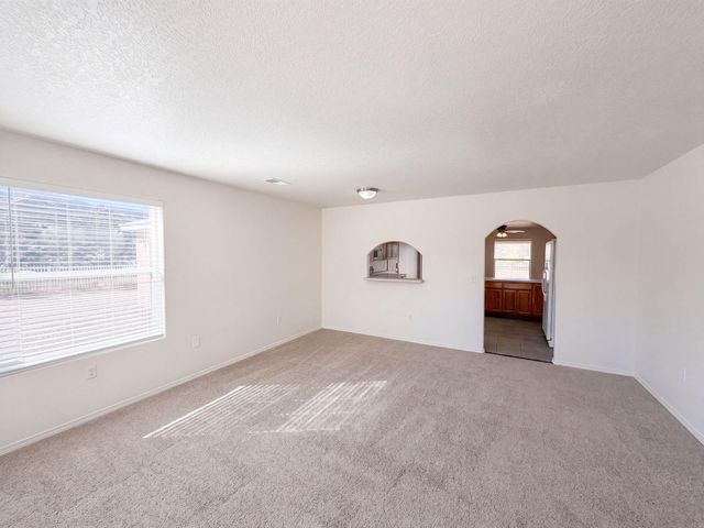 4 Antique Lane SE, Albuquerque, NM 87123