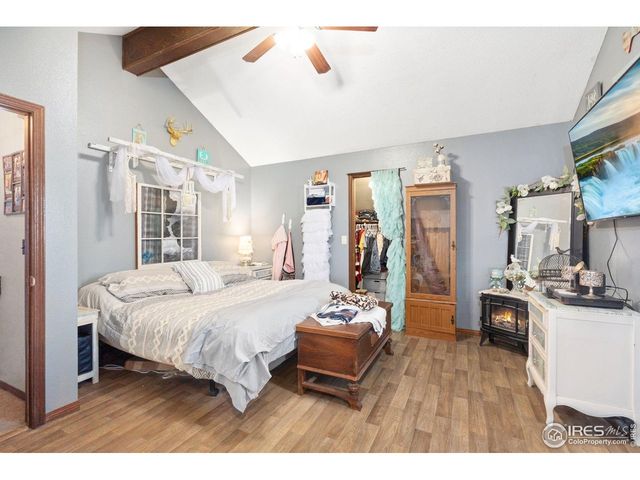 3310 33rd Ave Ct, Greeley, CO 80634